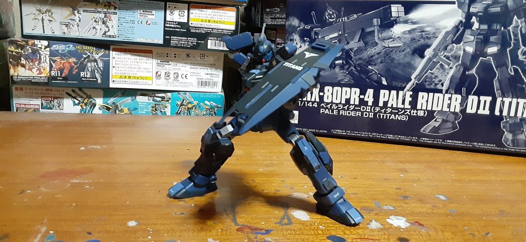 ペイルライダー系の好きポイント、サーベル抜刀ポーズが容易‼️意外とこれできるキットとできないキットありますよね。