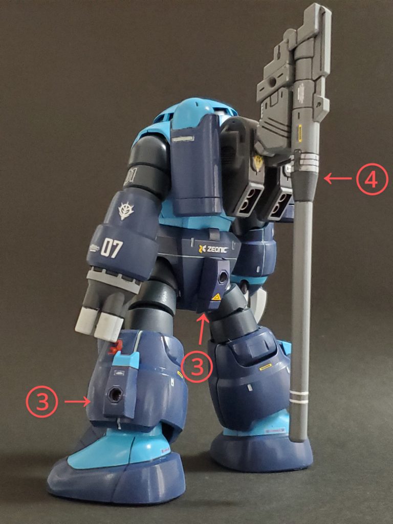 Lia view~✴️③脚部側面とお尻部分にスラスターに見立てたパーツを取り付け❗これはジャンクとなったゲルググの腕のパーツを使用してます💪④ズゴックにザメルのようなカノン砲を装備させたいと思いつき💡そのためにはバックパックごと考えなくては…となり今回の形となりました😅💦これについては下記で紹介します😌🎵