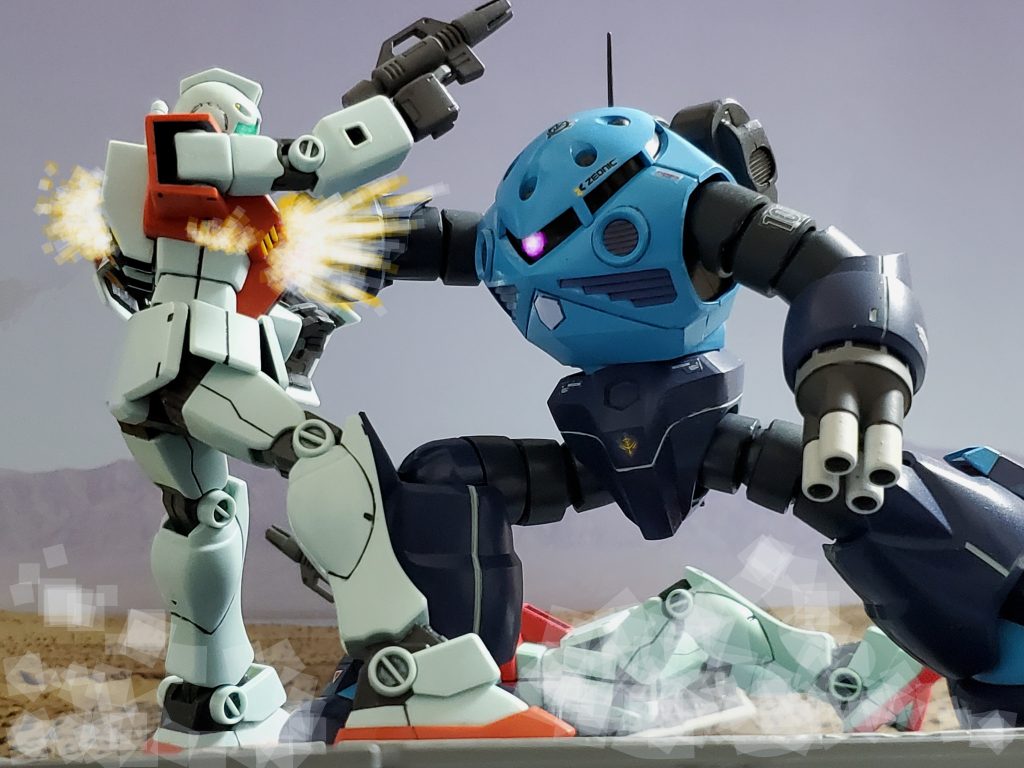 そして、ズゴックタイプ最大武器の1つ『アイアンクロー💅』攻撃❕ジムのボディを貫き一撃で撃破してみせるズゴックG型😆🎶