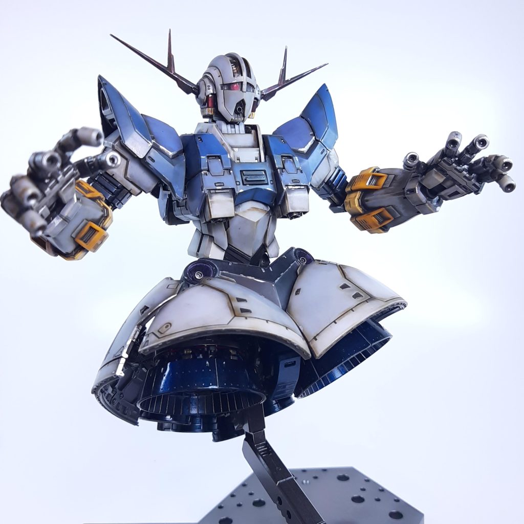 指のアドバンスドMSジョイントのABS関節が塗装しているときに割れてしまいました・・・一応、水性塗料とマーカーで塗ってたんですけどねぇ・・・。