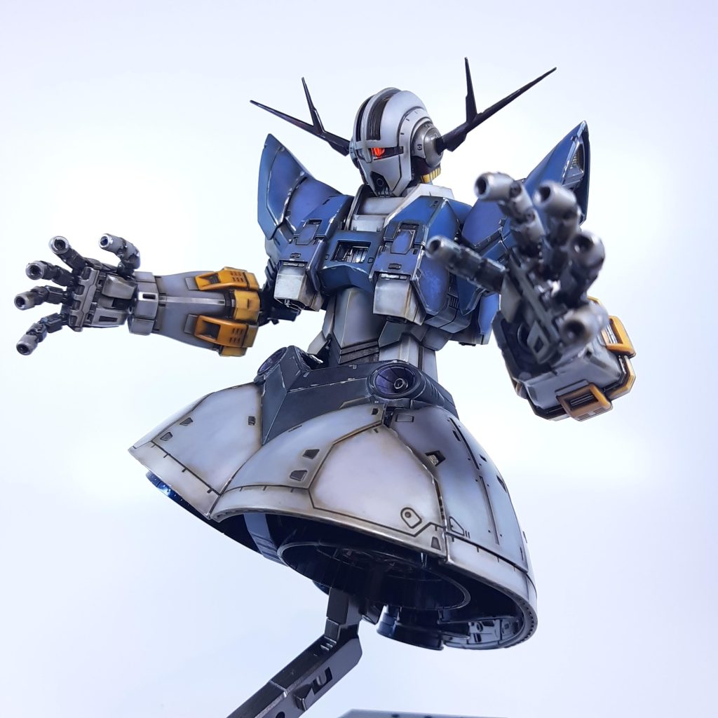 妖怪パーツ隠しにあい、胸部コクピットハッチと口のメガ粒子砲のノズルがどこかに行ってしまいました・・・仕方なく、別パーツで補完しました。