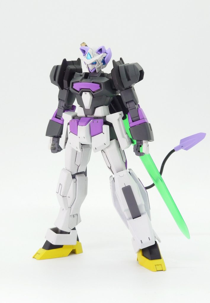 AGE-1をベースにミキシングしています。脚のアシンメトリーはグランサの増加装甲で表現してみました。