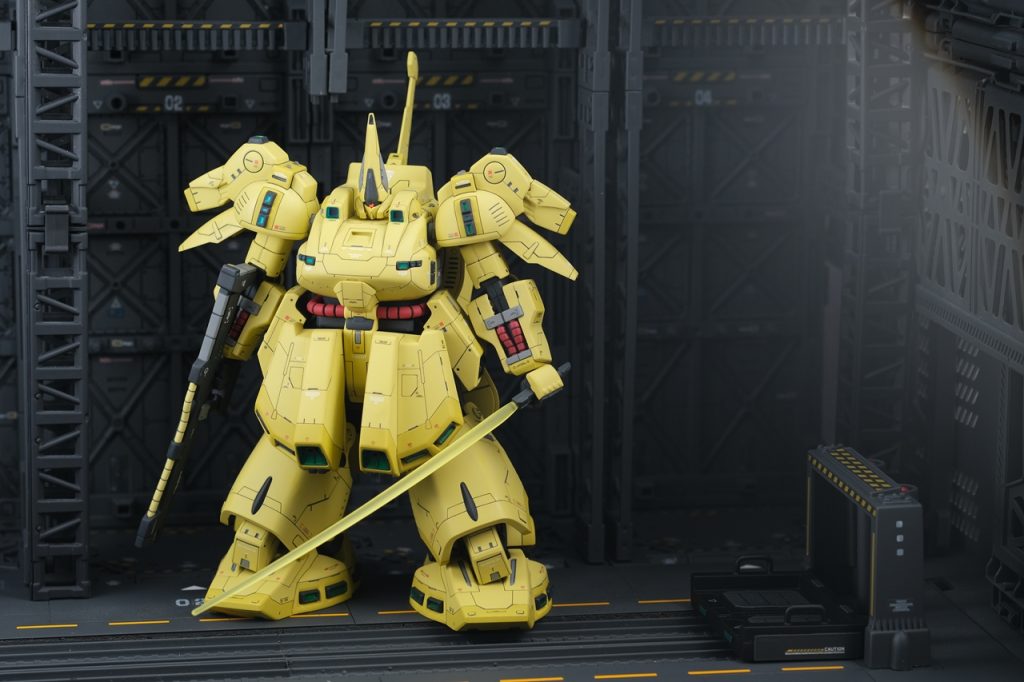 終わりです。最後までご覧いただきありがとうございました。今回は撮影用の舞台となるジオラマに挑戦してみました。素材を色々集めていたおかげで、それなりのものはできたと思います。ディスプレイベースのオプションパーツが色々出るようなので、またそれらを組み合わせて飾り付けできたらいいなと思っています。またそのうち別のものも作ってみたいと思います。