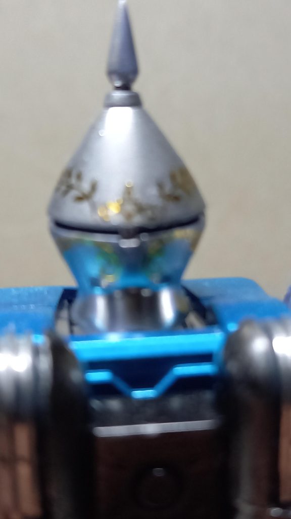 ピンぼけしましたが後頭部もいい感じ。