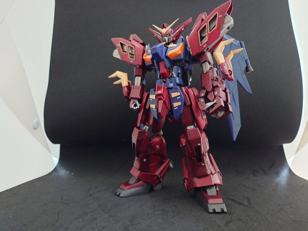 渋い紅となった、狂暴な愛馬さん。半光沢でコートしています。