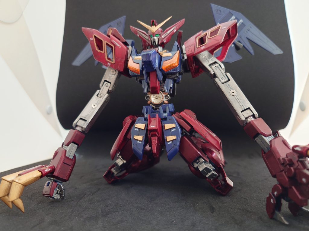 メガソニック砲発射体制。Mk-Ⅱのフレーム内にこれを入れるのが大変で・・・!