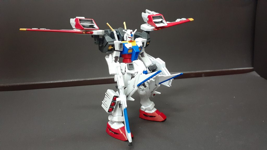 素体の写真をようやく撮れました。Gフレームからライフルとシールドをパチくってパチリ