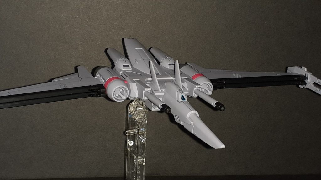 フォランテスの機首センサー?に水色のシールを貼りました