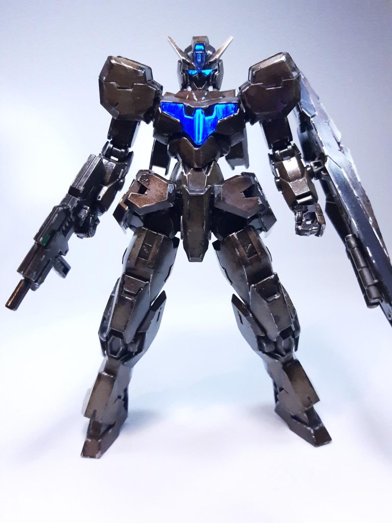 水性カラーでスポンジチッピングもしています。