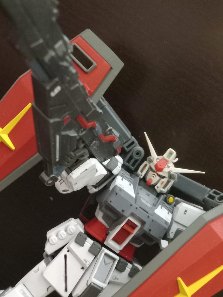 サンダーボルトのざらざらした外観を与えるために、ウェザリングを追加する予定です。