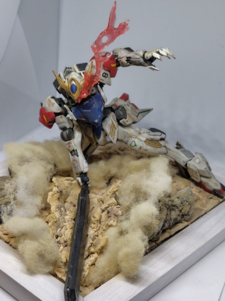 眼光エフェクトは取り外し可能なので気分で変えてます笑笑そのうち肩から出ていた青い炎みたいなエフェクトも作ってみたいです。