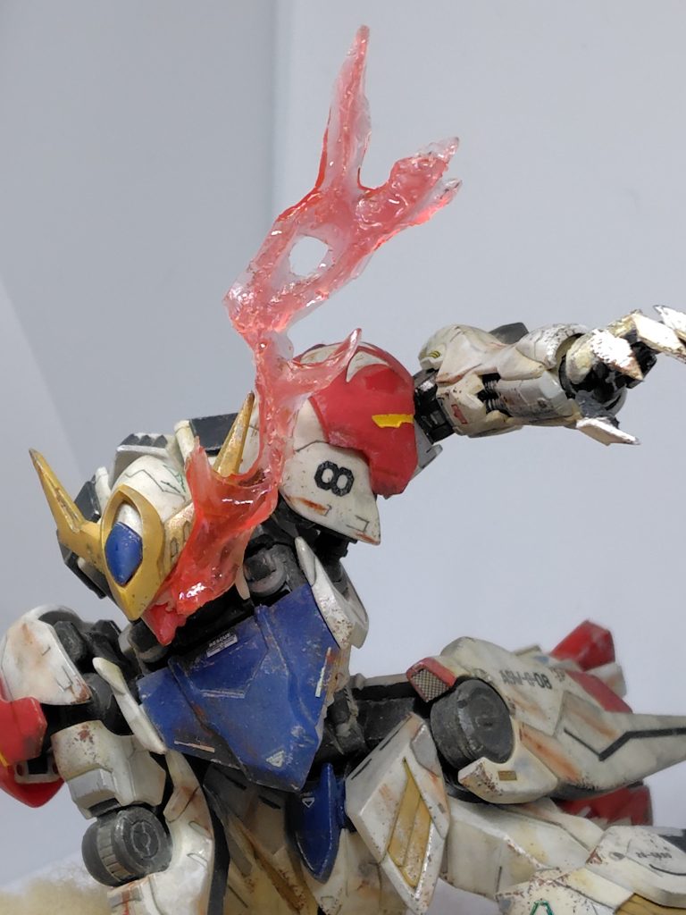 ハシュマル戦で見せていた赤い眼光をレジンで作ってみました。