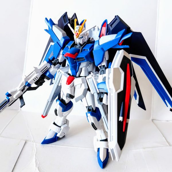 ライジングフリーダムガンダム