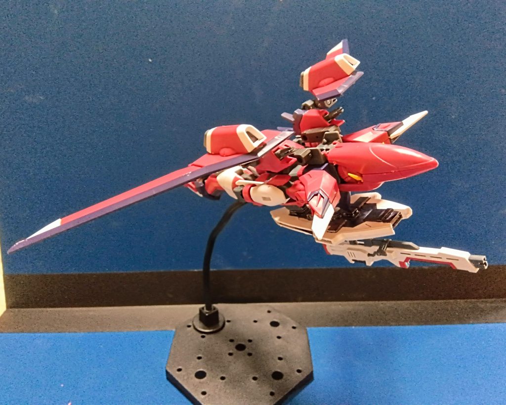 MA形態。これもライフリと同じく寝そべり変形です。