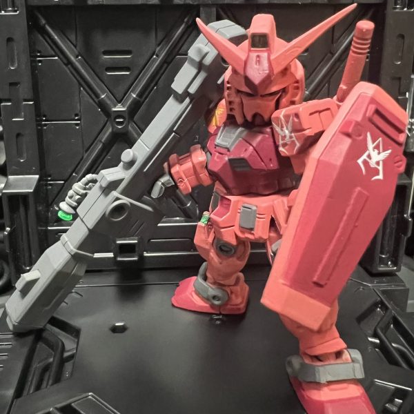 モビルスーツアンサンブル キャスバル専用ガンダム