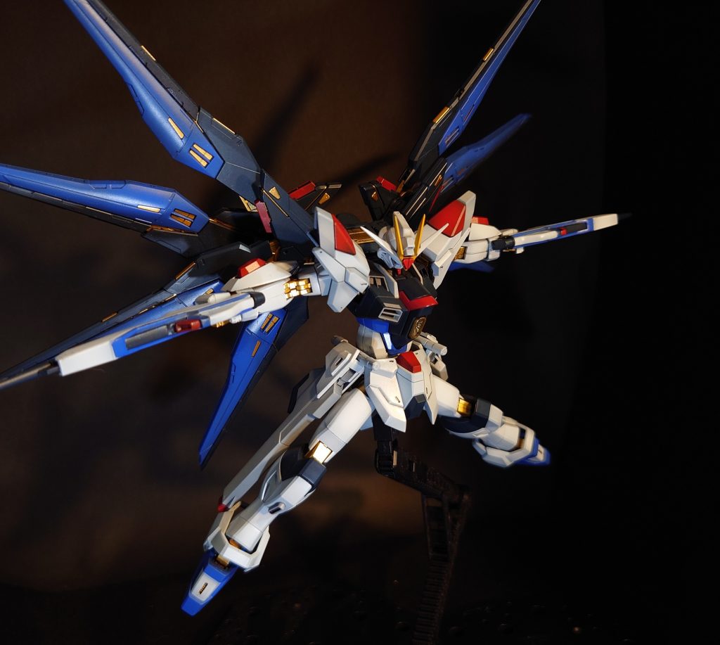 HGCEマイティーストライクフリーダム（ストライクフリーダム弐式）–2枚目/制作者：りーら