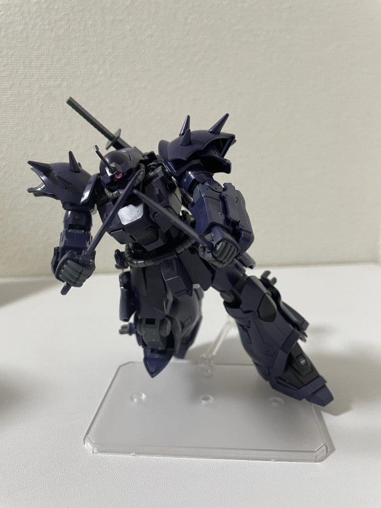 スライディングしつつ