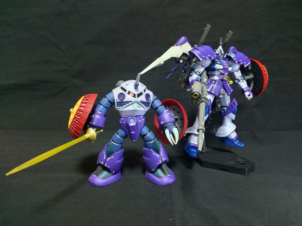 ギャン盾を使おうということで、量産型ズゴックをお手軽ミキシングで無理やりマ・クベ専用として遊んでみました😄、これでヴァリアブルポッドのパーツ全部使いました😁。最後まで見て頂きありがとうございました。