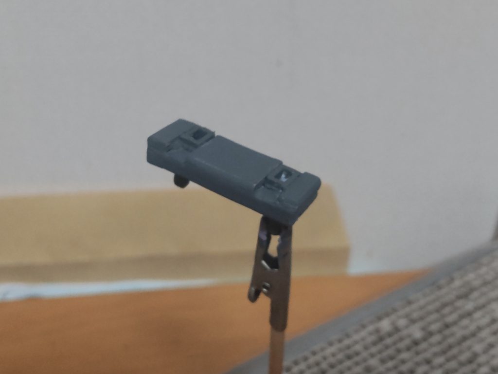 プラ板とポリキャプで作成、写真を撮るためだけなので雑な作り😅。