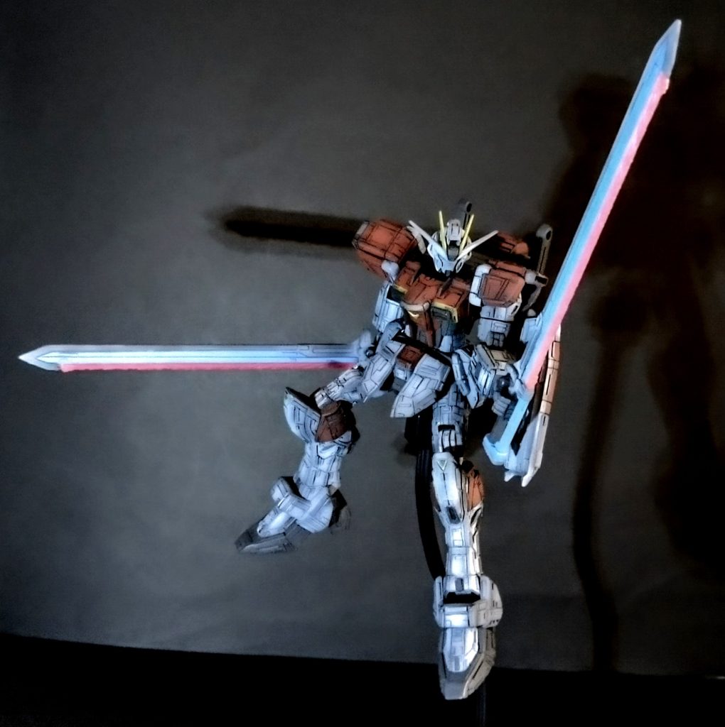 なんべく改造を押さえて作ったつもりですがそこそこやってしまいました💦