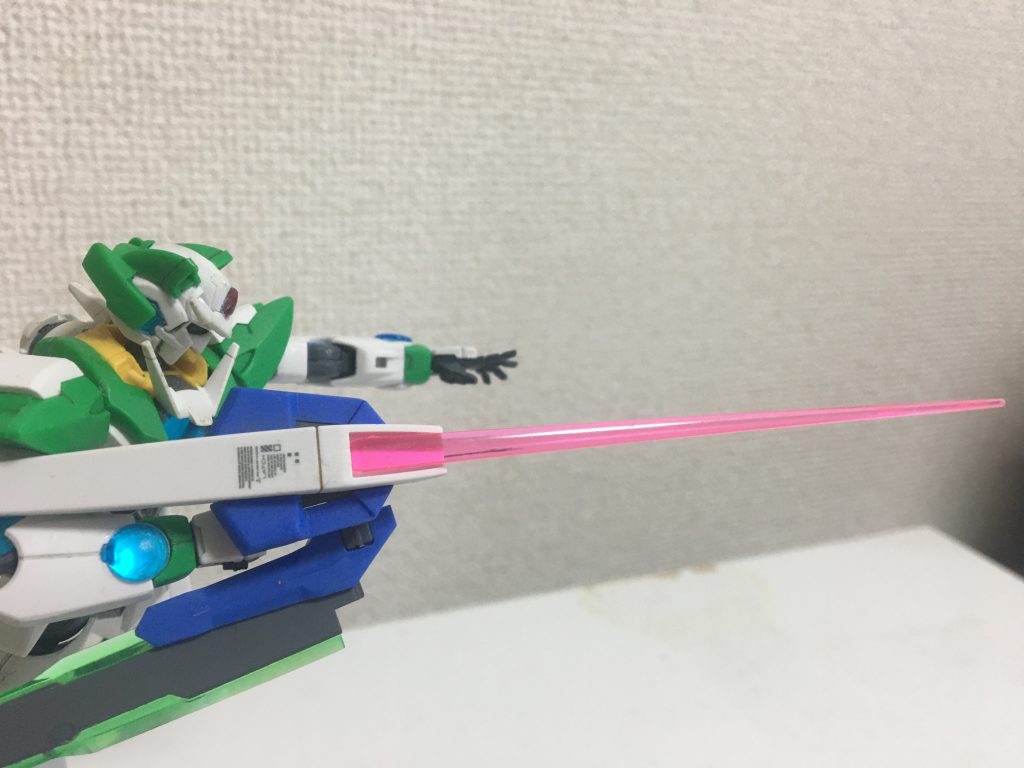 ガンダムクォーク・typeS–4枚目/制作者：ハヤタ