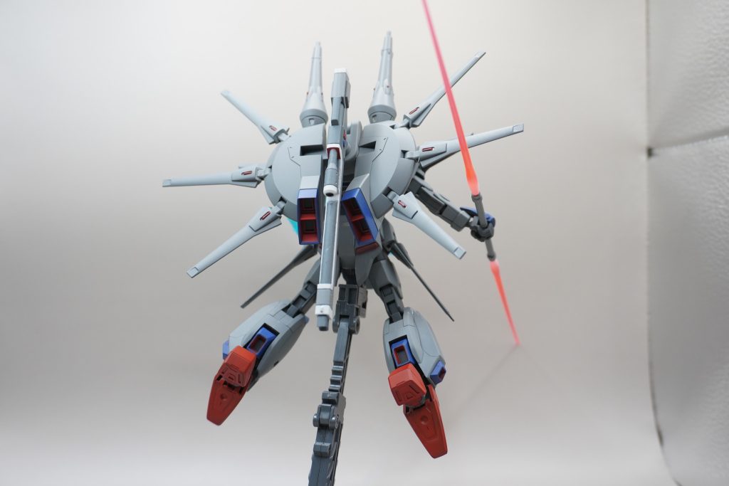 ライフルやスラスター内側の色分けは大変でしたが、色が足りていることの満足感はでかいですね！