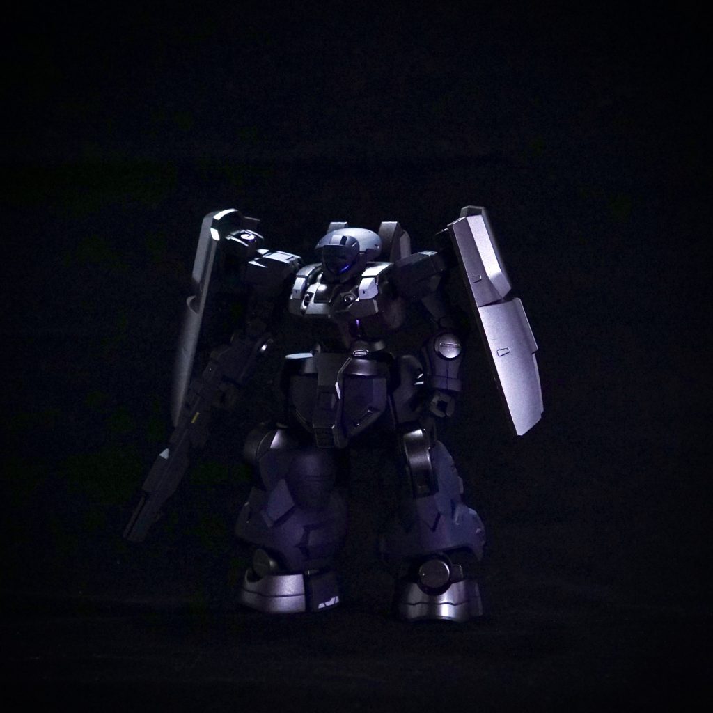 黒背景メタリック系のカラーには艶消しトップコートを吹かないのが個人的なこだわり😋