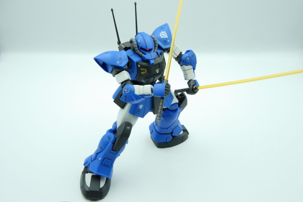 ビームサーベルとヒートホークは二刀流が可能