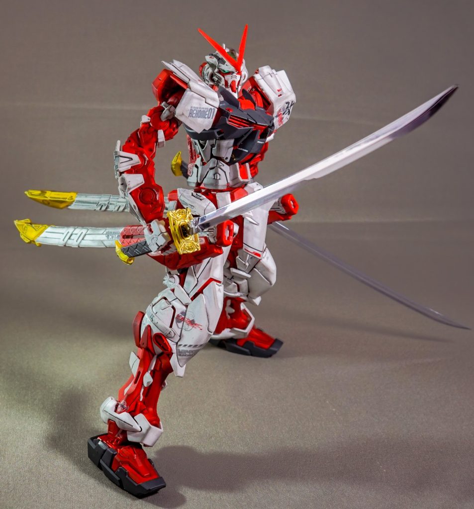 MG 1/100 MBF-P02KAI ガンダムアストレイレッドフレーム改–5枚目/制作者：しるばにあ