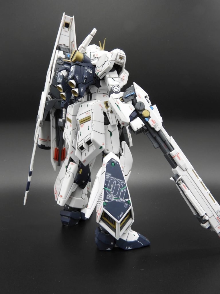 RG νガンダム + HWS–4枚目/制作者：六剣狼