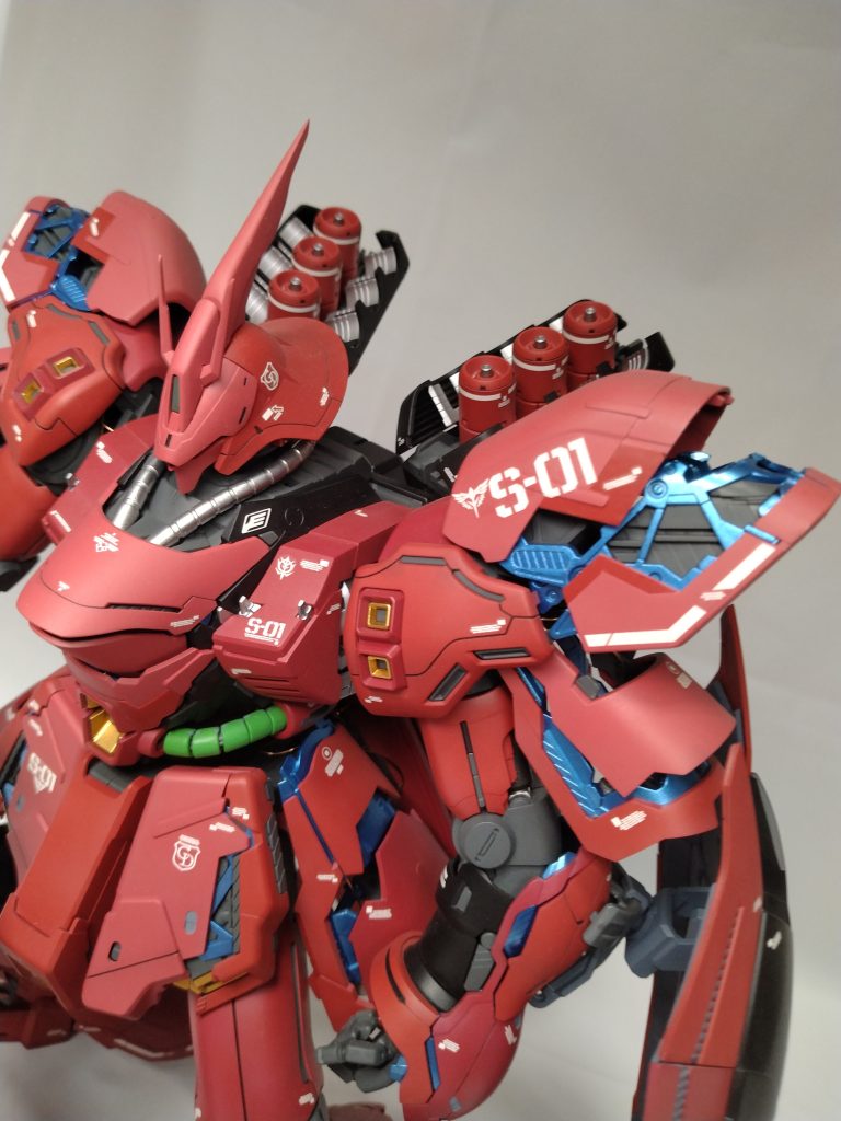 トラス状の内部フレームはGXメタルブルーで塗装してます。