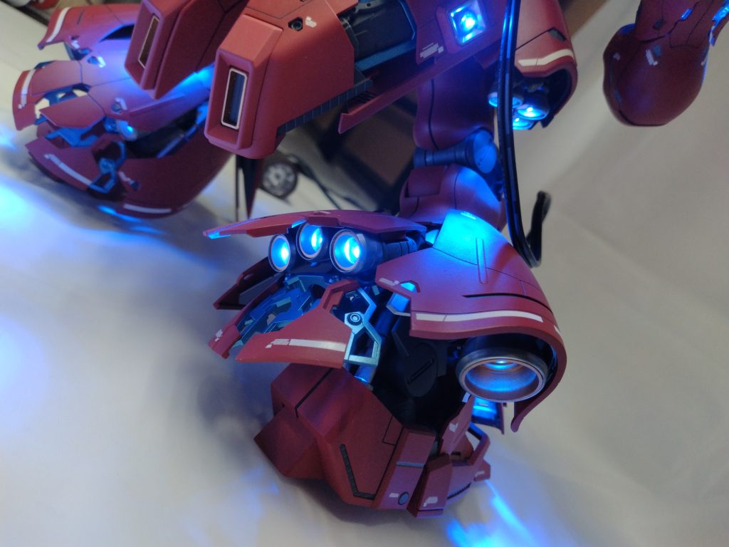 合計44個のLED使ってます。