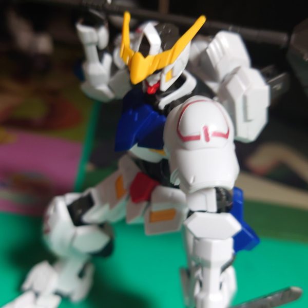 ダクソのアルトリウスみたいなポーズを取らせてみた