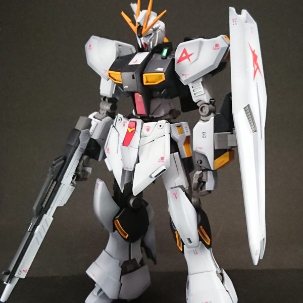 νガンダムのかわかぶったナラティブ