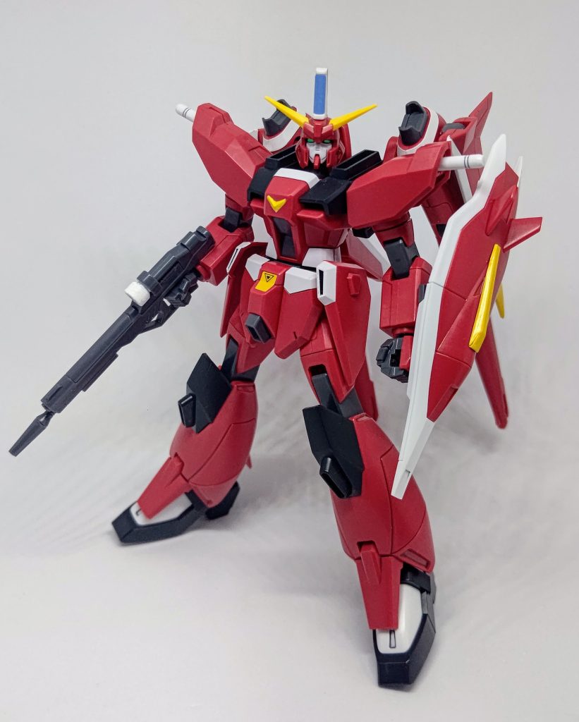 全体像。旧キットですけどプロポーションがまとまっていてカッコイイですね〜