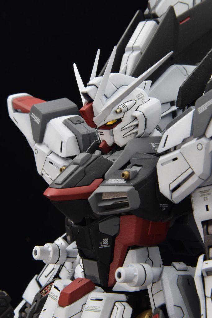 マスクなどの削り、少し丸顔になるようにしてます！