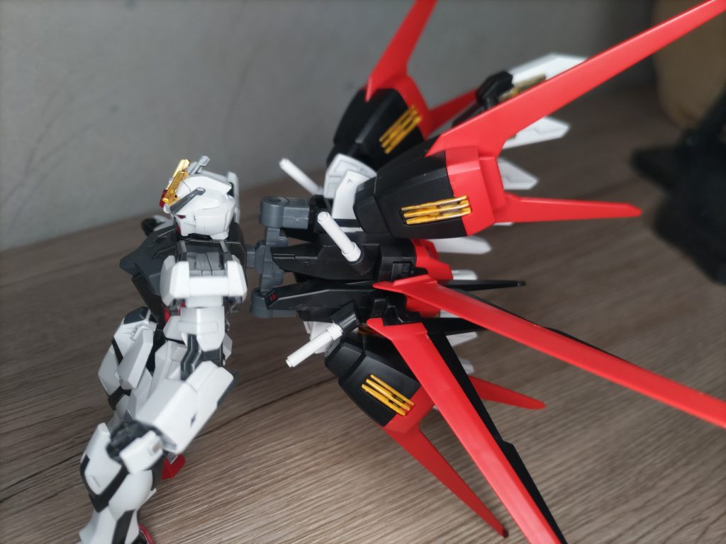 ご要望がありましたので背面の接続部追加て載せました。