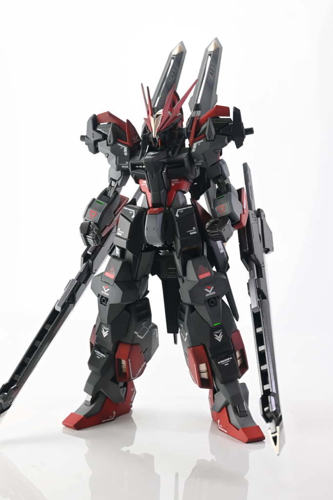 追加写真③マントなしの素立ち！かなりマッシヴな格闘家のイメージになるようにパーツを組みあわせました〜