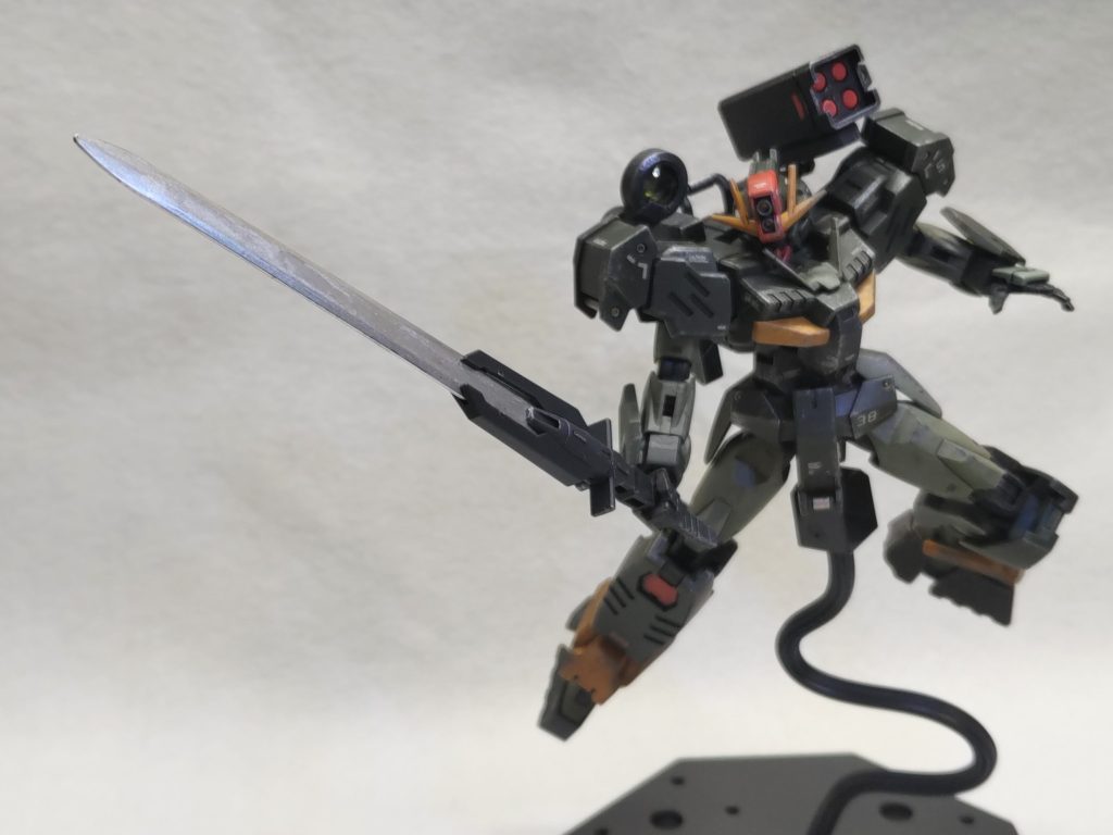 コマンドソード刀身の塗装は失敗気味。