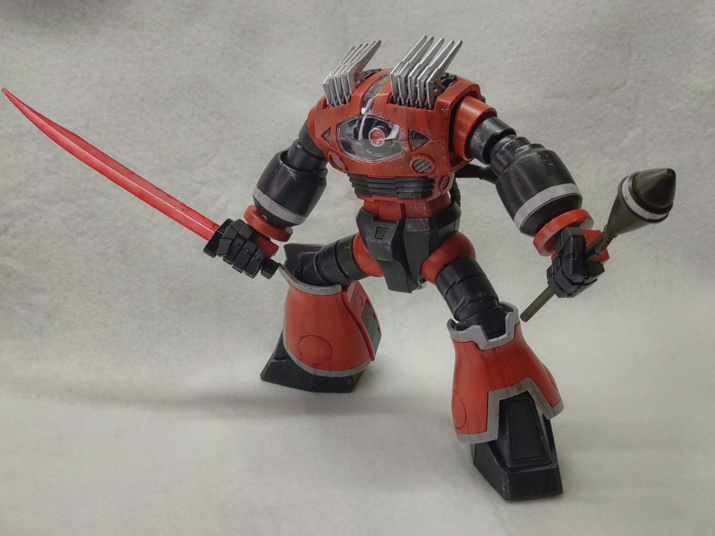 箱絵風。ヒート剣は片面だけメタリックレッドで塗装。