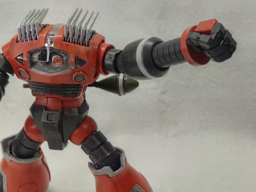 ジオン脅威のメカニズム、アームパンチ!