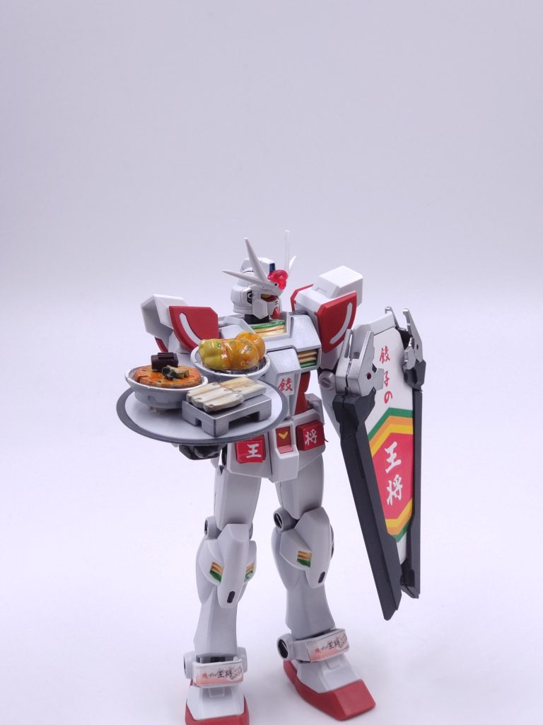 これといった工程がないですが、マステでロゴデザインを作ろうと思ったけど、フォント書く自信がないのでシールにしました。シール楽!圧倒的楽!!(zaku-kao2)