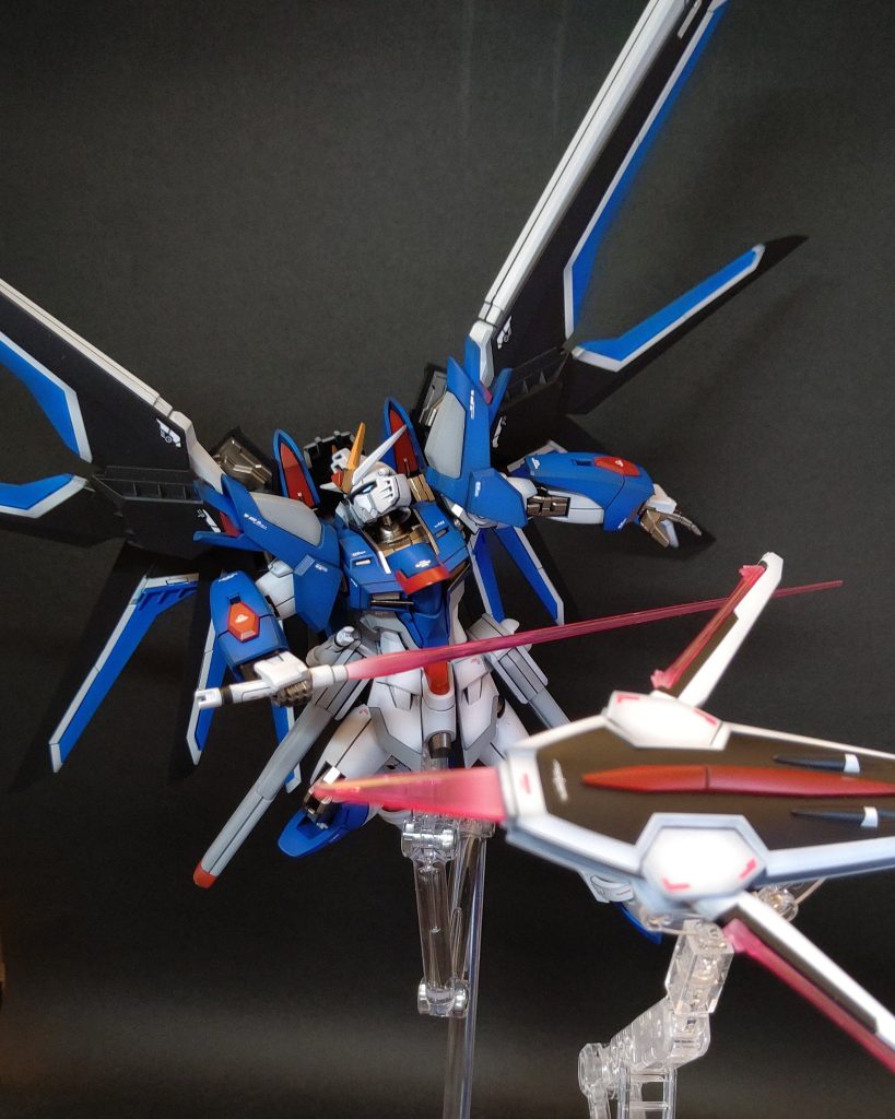 HGライジングフリーダム–3枚目/制作者：じんべえ