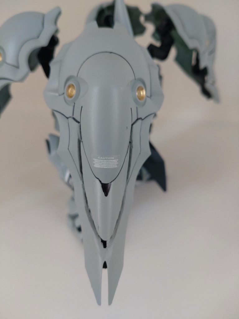 塗装　スミ入れ　ステッカーでこんな感じ　SDだからやってみましたがMGやRGでメス入れるのは勇気がいりますね　パーツの大きさにもお値段的にも