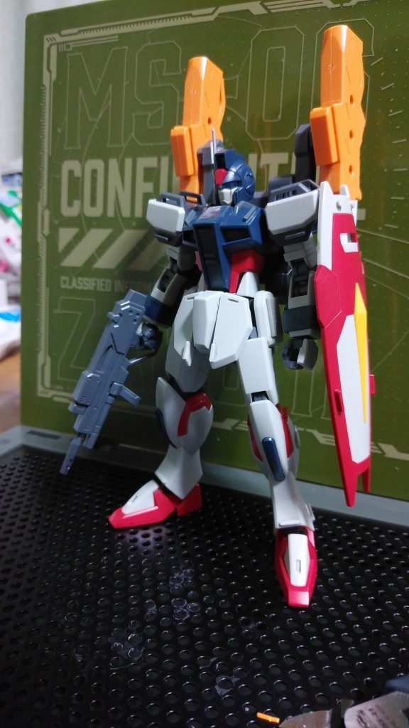 この時点ではG・キャノン風のキャノン付きストライクダガーというコンセプト