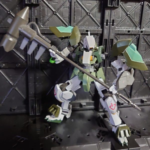 グレイズストライカー