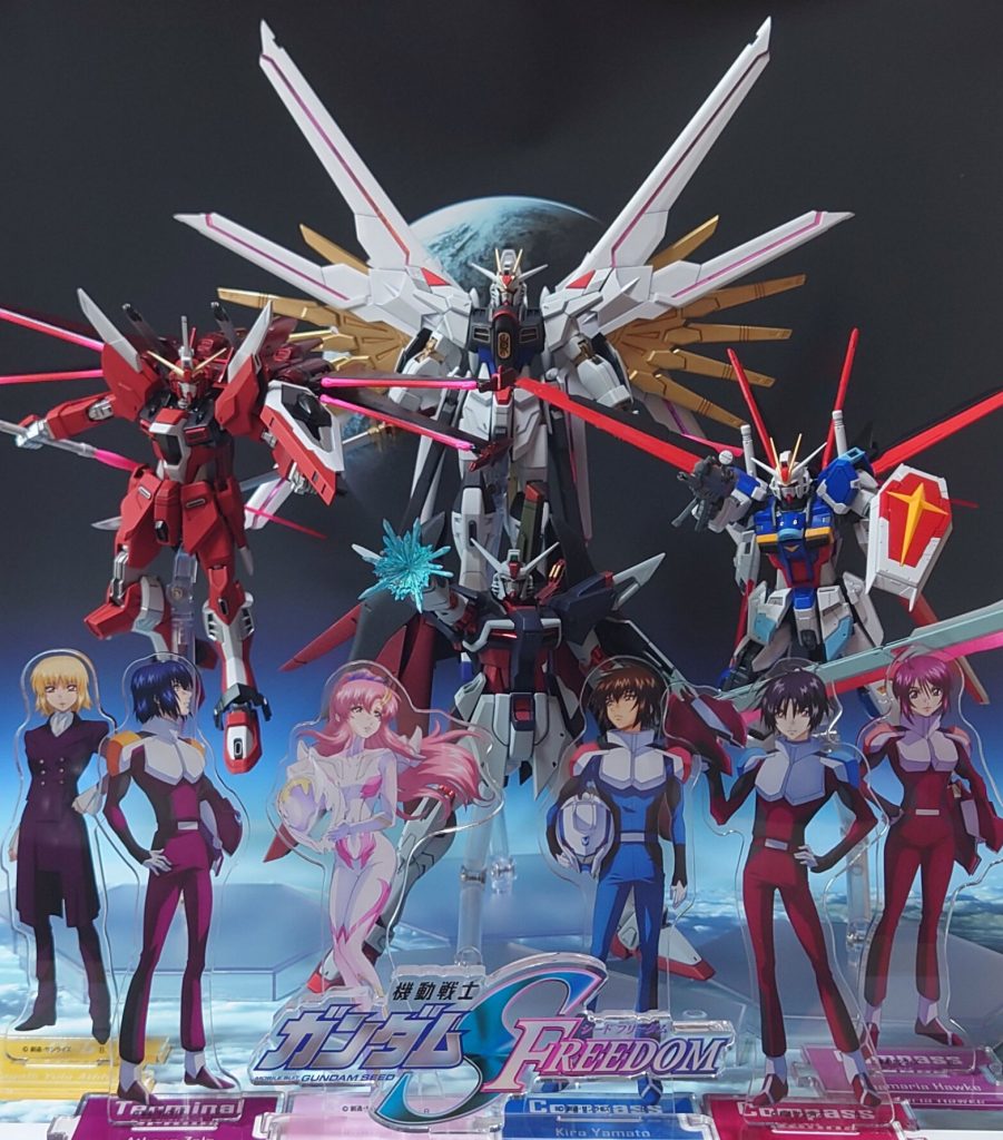 SEED FREEDOM、最終決戦仕様ガンダム勢揃い!(デスティニーは無印塗装、インパルスは無印RG、なので雰囲気だけですが)さて、ガンプラとは直接関係ないですが…カガリのアクリルスタンド、パイロットスーツ版も欲しかったですね…あとハーケン隊の3人のも…と思いつつ、終わります。