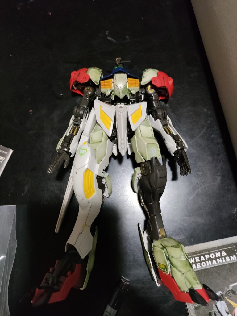 試しに緑で汚してるところ