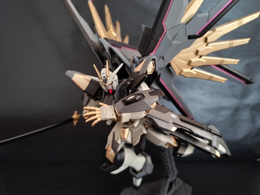 マイティーストライクフリーダムノワール–3枚目/制作者：ちゃこダム