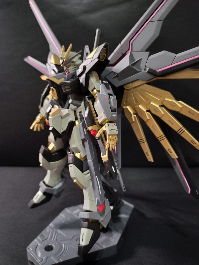 マイティーストライクフリーダムノワール–2枚目/制作者：ちゃこダム